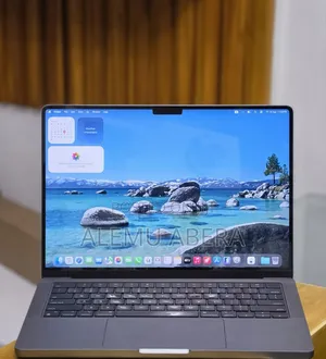 New Laptop Apple MacBook Pro 2021 M1 32GB Apple M1 Pro SSD 512GB