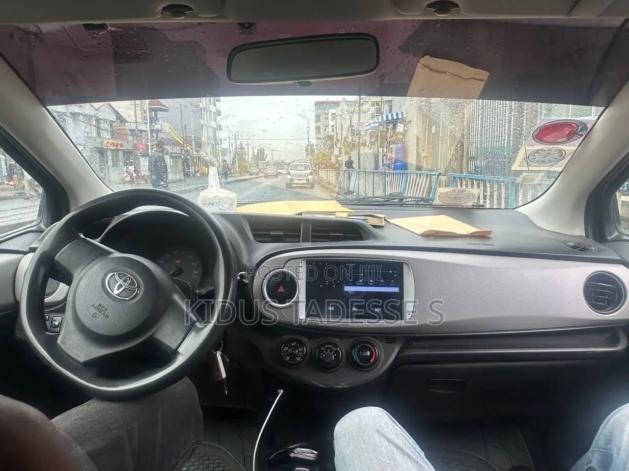 Toyota Yaris 2012 Blue