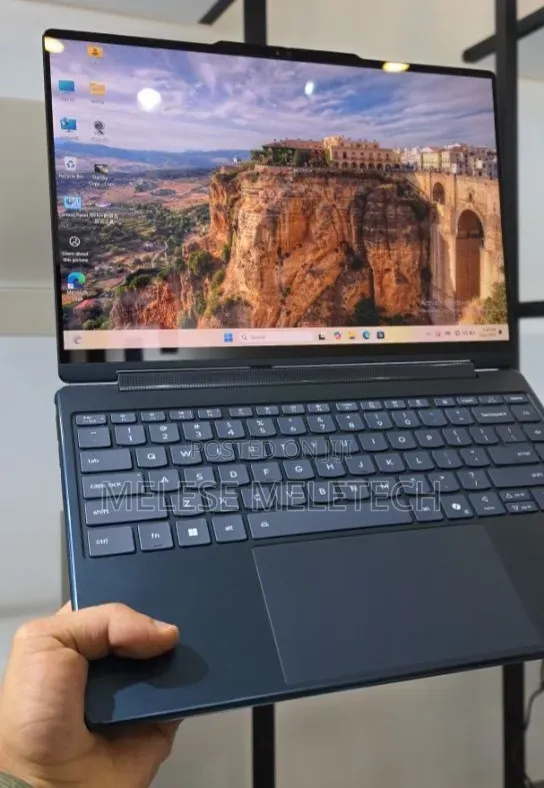 New Laptop Lenovo Yoga 9i 16GB Intel Core Ultra 7 SSD 1T