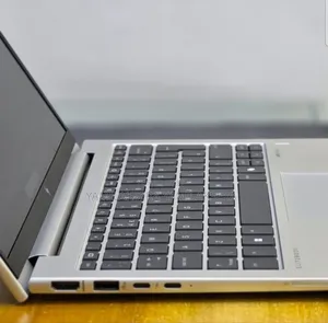 New Laptop HP Elitebook 830 G11 16GB Intel Core Ultra 7 SSD 512GB