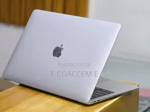 New Laptop Apple MacBook 8GB Apple M1 SSD 256GB