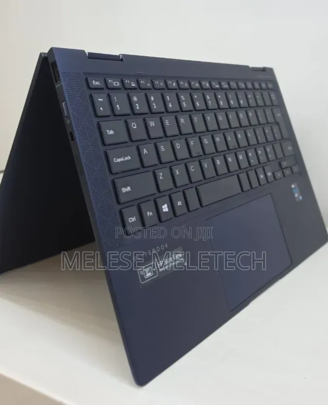 New Laptop HP Dragonfly G2 16GB Intel Core i7 SSD 512GB