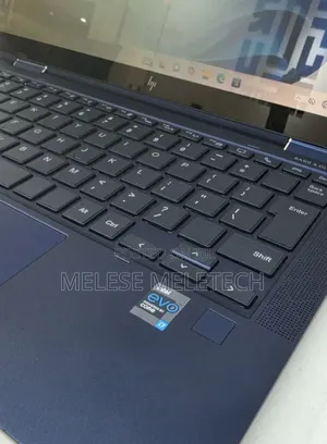 New Laptop HP Dragonfly G2 16GB Intel Core i7 SSD 512GB