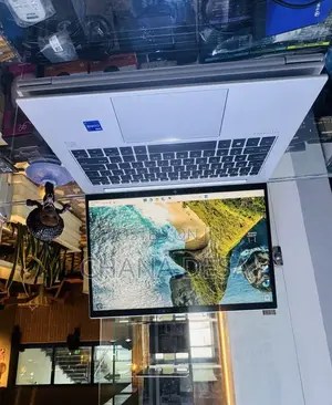New Laptop HP EliteBook 840 10 16GB Intel Core i7 SSD 512GB