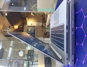New Laptop HP EliteBook 840 G5 8GB Intel Core i7 SSD 512GB