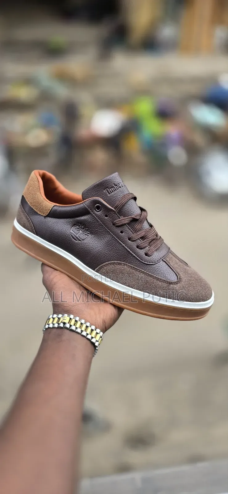 Brown Leather and Suede Low-Top Timberland Casual Sneaker
