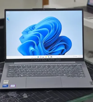 New Laptop Lenovo Thinkbook 14 16GB Intel Core Ultra 5 SSD 512GB