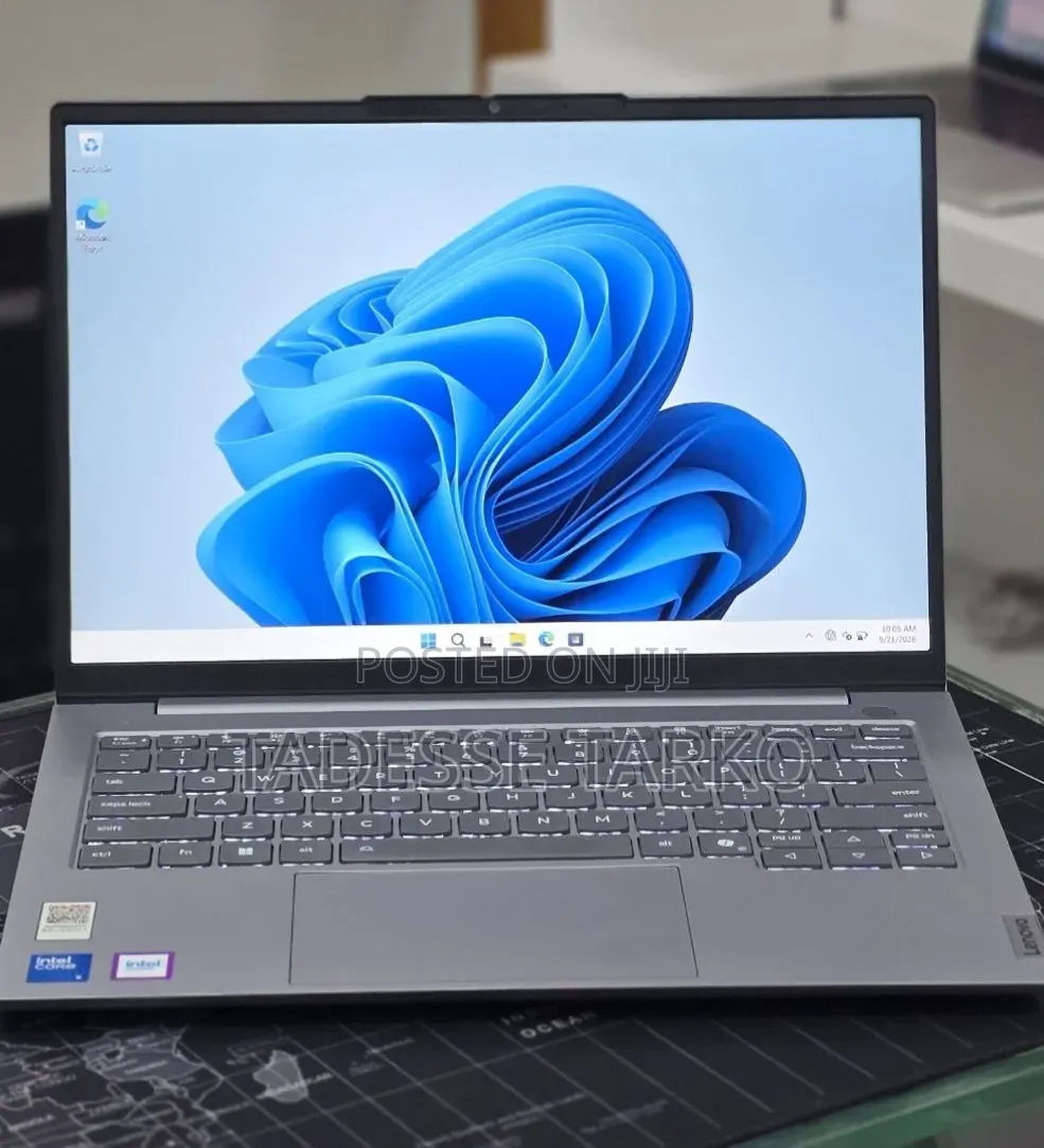 New Laptop Lenovo Thinkbook 14 16GB Intel Core Ultra 5 SSD 512GB