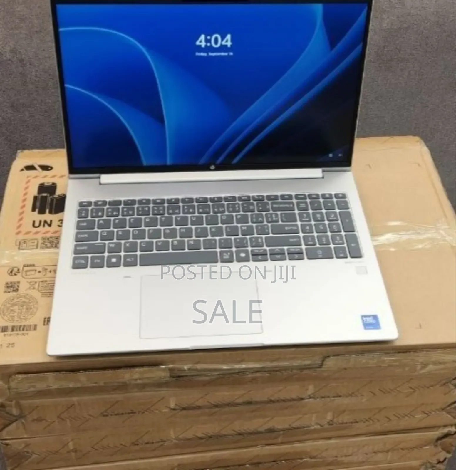 New Laptop HP ProBook 460 G11 16GB Intel Core Ultra 7 SSD 512GB