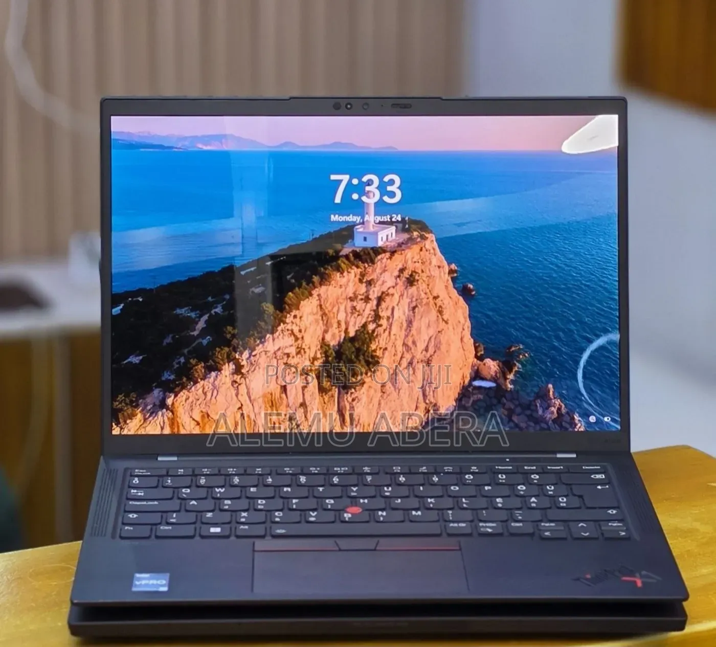 New Laptop Lenovo ThinkPad X1 Carbon Gen11 16GB Intel Core i7 SSD 512GB