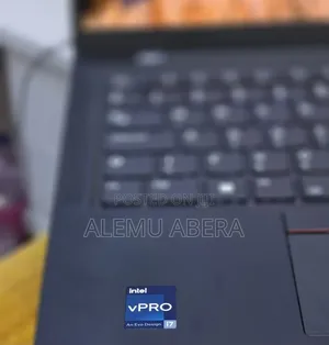 New Laptop Lenovo ThinkPad X1 Carbon Gen11 16GB Intel Core i7 SSD 512GB