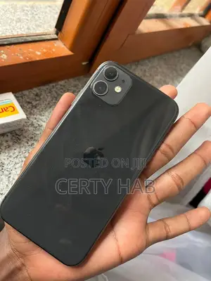 Apple iPhone 11 64 GB Black