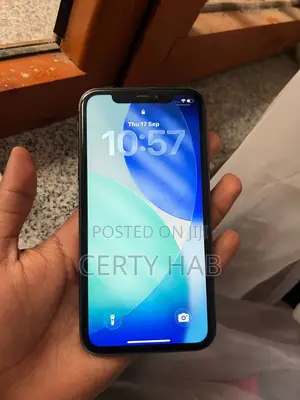 Apple iPhone 11 64 GB Black