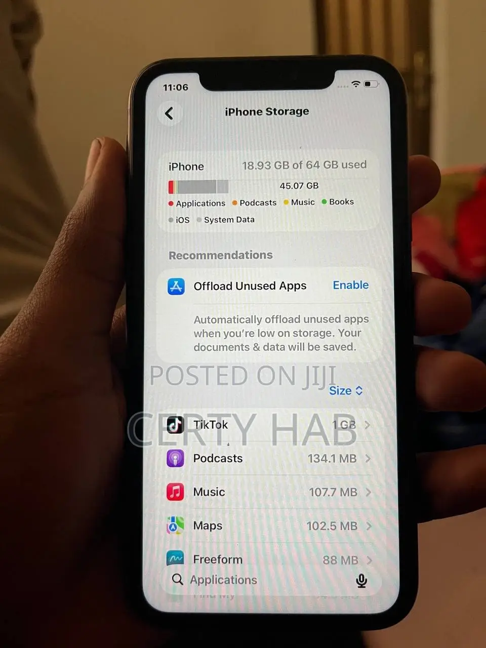 Apple iPhone 11 64 GB Black