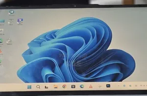 New Laptop Lenovo ThinkPad Yoga 16GB Intel Core Ultra 5 SSD 512GB