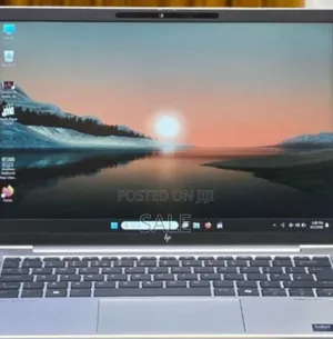 New Laptop HP Elitebook 830 G11 16GB Intel Core Ultra 7 SSD 512GB