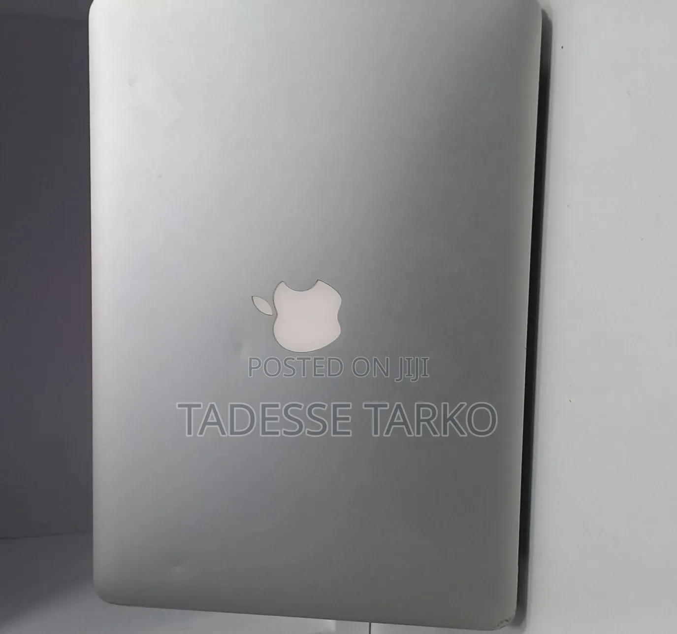 New Laptop Apple MacBook Air 2017 8GB Intel Core i7 SSD 128GB