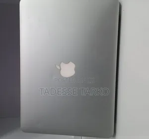 New Laptop Apple MacBook Air 2017 8GB Intel Core i7 SSD 128GB