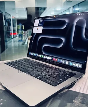 New Laptop Apple MacBook Pro 2021 M1 16GB Apple M1 Pro SSD 512GB