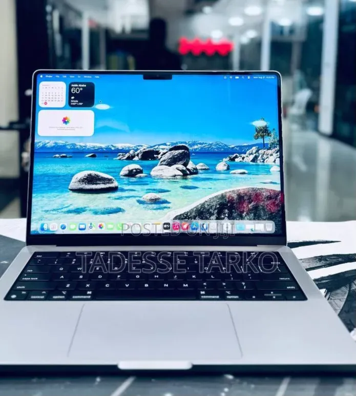 New Laptop Apple MacBook Pro 2021 M1 16GB Apple M1 Pro SSD 512GB