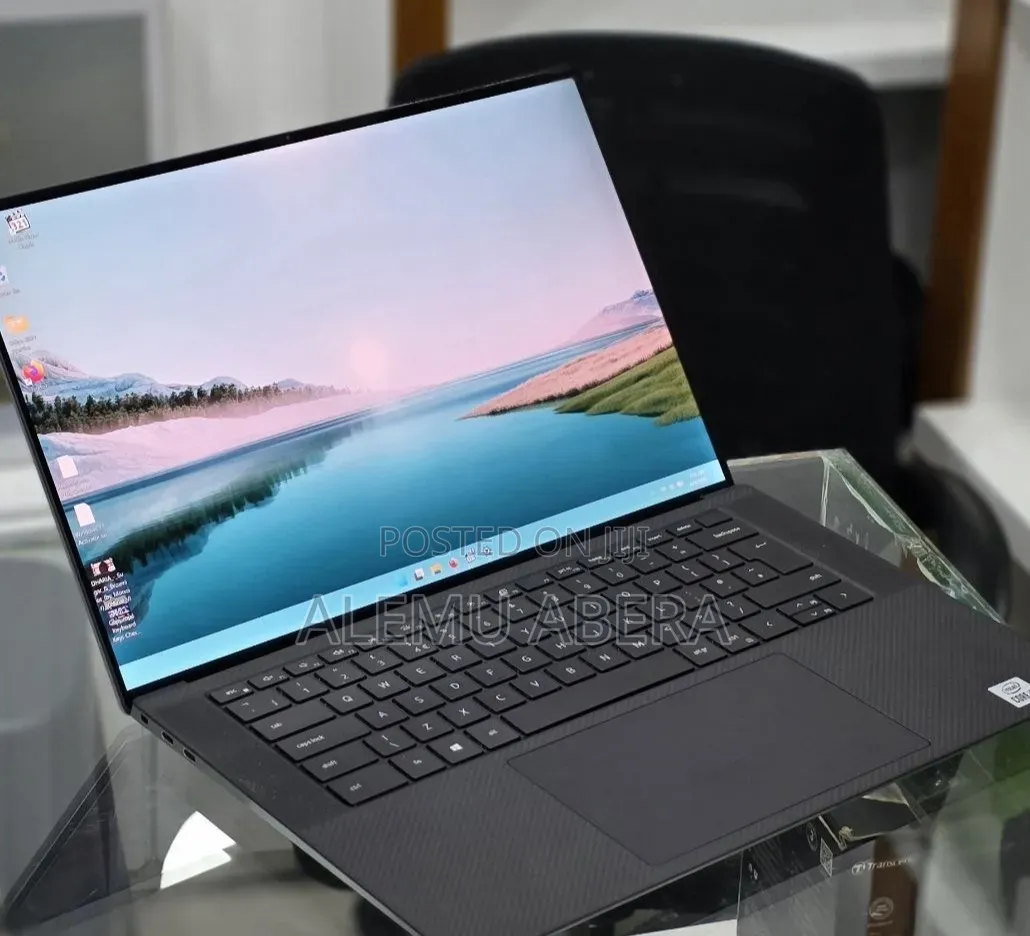 New Laptop Dell Precision 5550 16GB Intel Core i7 SSD 512GB