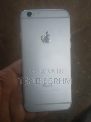 Apple iPhone 6s 16 GB Silver