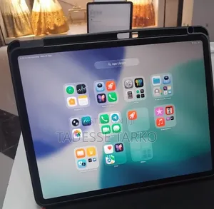 New Apple iPad Pro 1 TB Gray