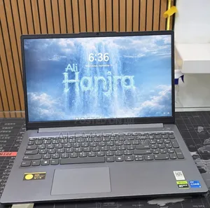New Laptop Lenovo LOQ 15IRH8 16GB Intel Core i5 SSD 512GB