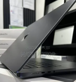 New Laptop Apple MacBook Pro 2024 M4 Max 48GB Apple M4 Max SSD 2T
