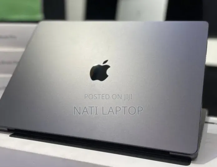 New Laptop Apple MacBook Pro 2024 M4 Max 48GB Apple M4 Max SSD 2T