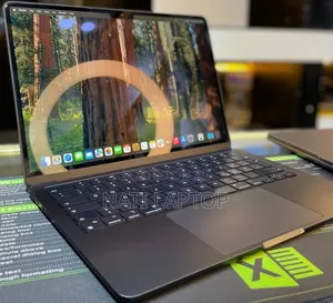 New Laptop Apple MacBook Air 2022 M2 8GB Apple M2 SSD 512GB