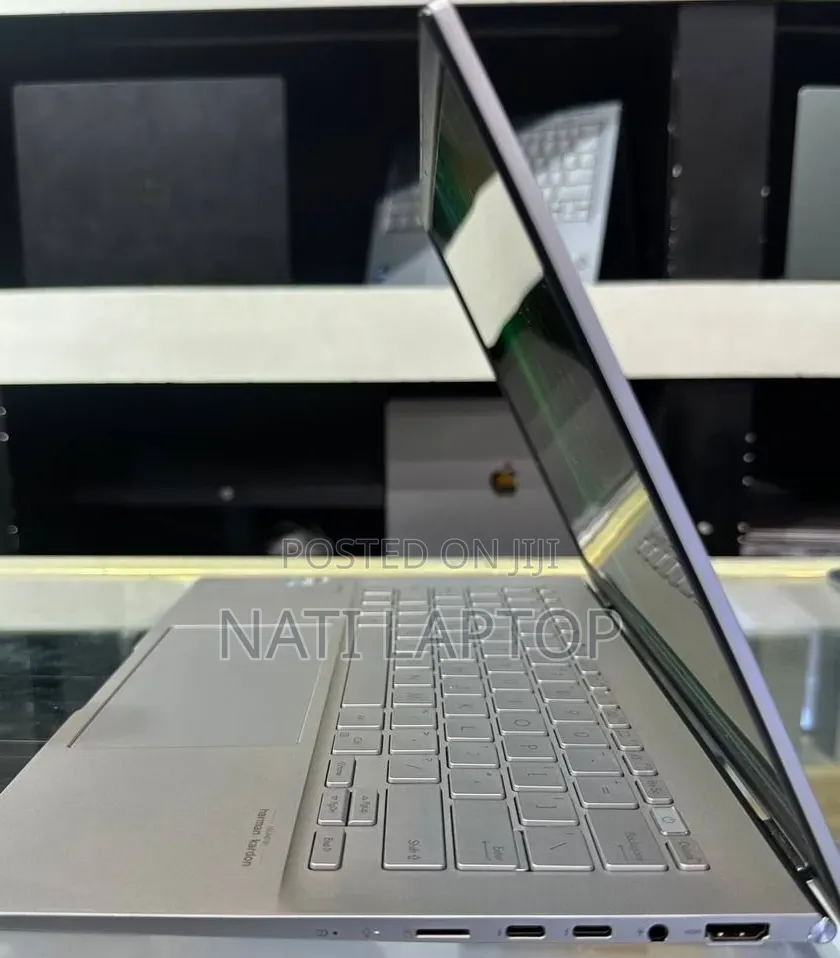 New Laptop Asus Zenbook 14 16GB Intel Core i9 SSD 512GB