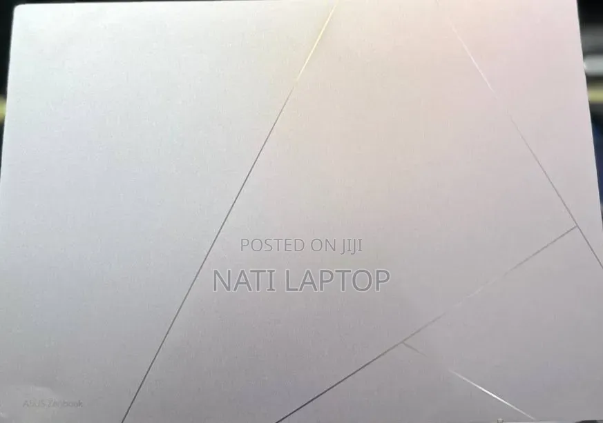New Laptop Asus Zenbook 14 16GB Intel Core i9 SSD 512GB