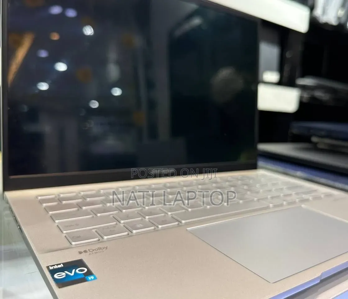 New Laptop Asus Zenbook 14 16GB Intel Core i9 SSD 512GB