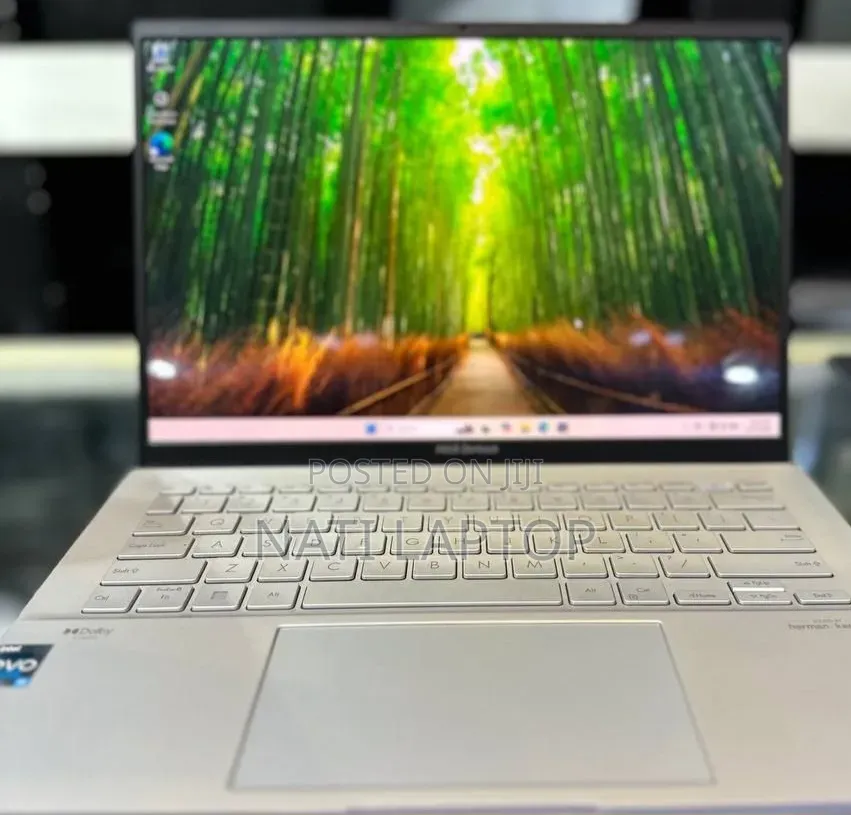 New Laptop Asus Zenbook 14 16GB Intel Core i9 SSD 512GB