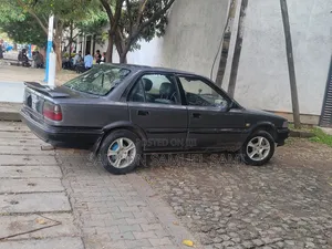 Toyota Corolla 1991 Blue