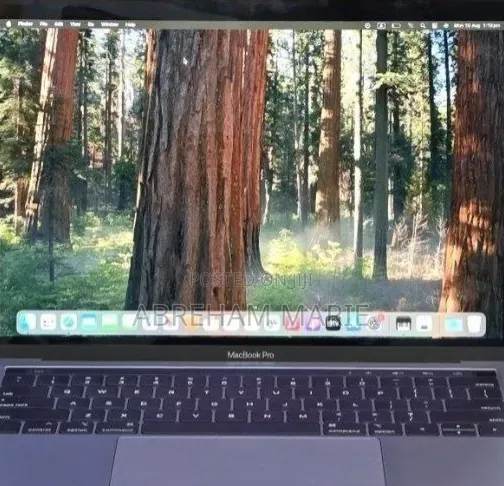 New Laptop Apple MacBook Pro 2019 16GB Intel Core i5 SSD 512GB