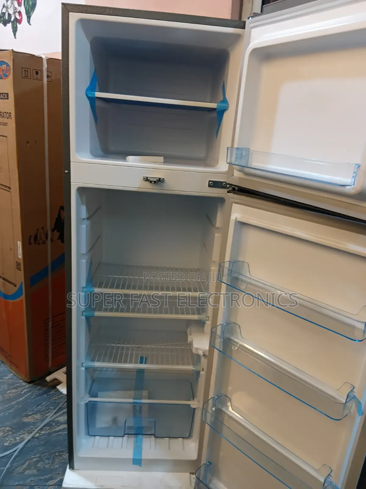 AKIRA Refrigerator 270– Double Door Energy Saving Fast Freezing