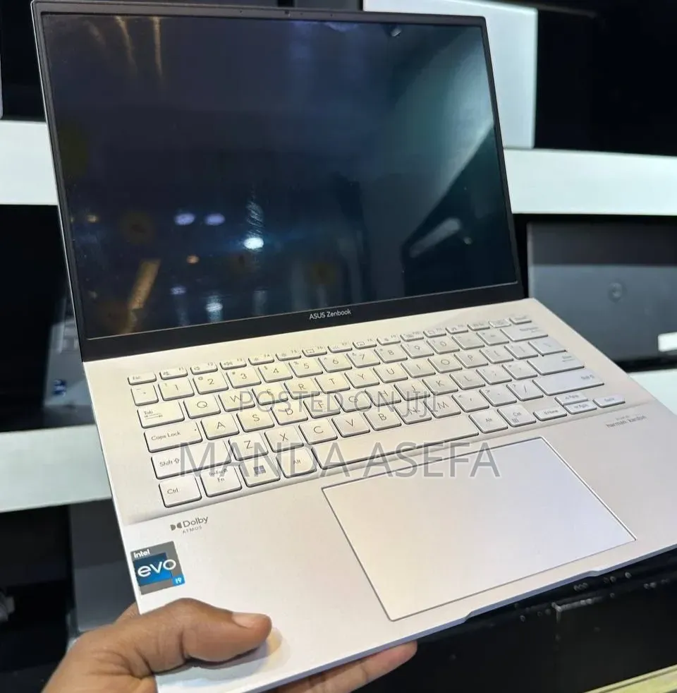 New Laptop Asus Zenbook 14 OLED 16GB Intel Core i9 SSD 512GB