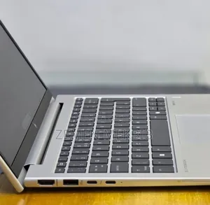 New Laptop HP Elitebook 830 G11 16GB Intel Core Ultra 7 SSD 512GB