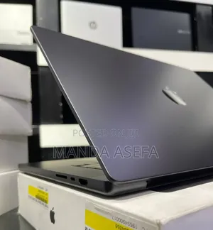 New Laptop Apple MacBook Pro 2024 M4 Max 48GB Apple M4 Max SSD 2T