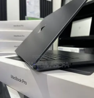 New Laptop Apple MacBook Pro 2024 M4 Max 48GB Apple M4 Max SSD 2T