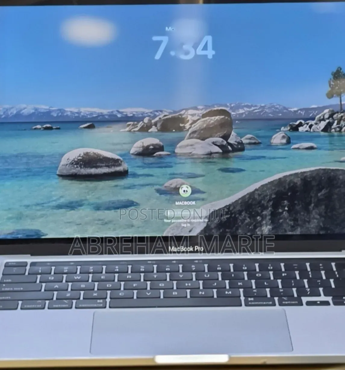 New Laptop Apple MacBook Pro 2020 32GB Intel Core i7 SSD 512GB