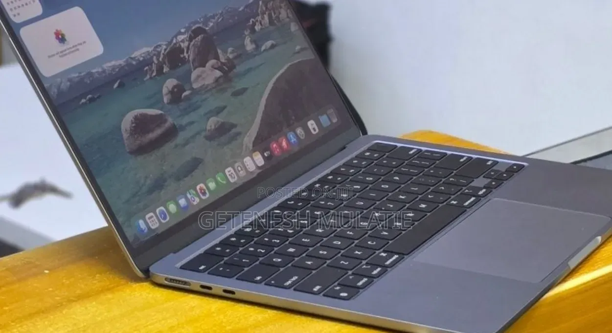 New Laptop Apple MacBook Air 2022 M2 8GB SSD 256GB