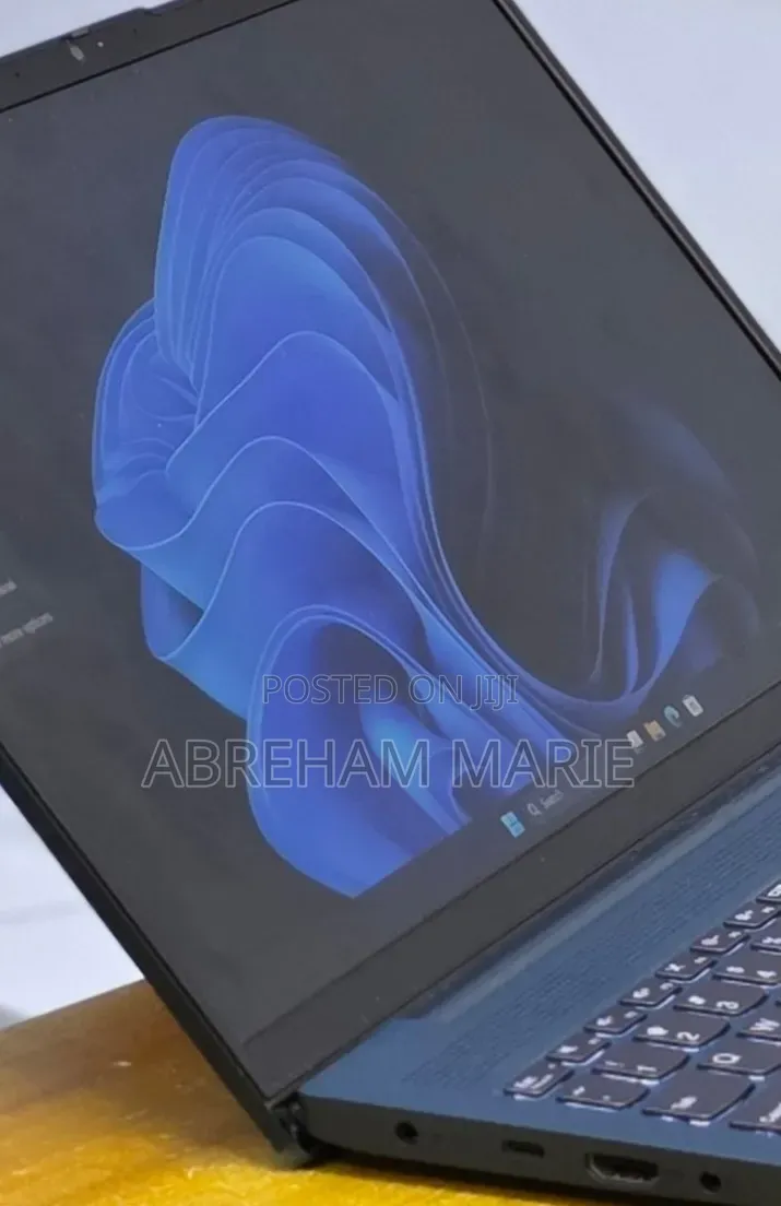 New Lenovo IdeaPad 5 Slim 13th Gen i7 12GB Intel Core i7 SSD 512GB