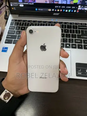 Apple iPhone 8 64 GB White