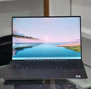 New Laptop Dell Precision 5550 16GB Intel Core i7 SSD 512GB