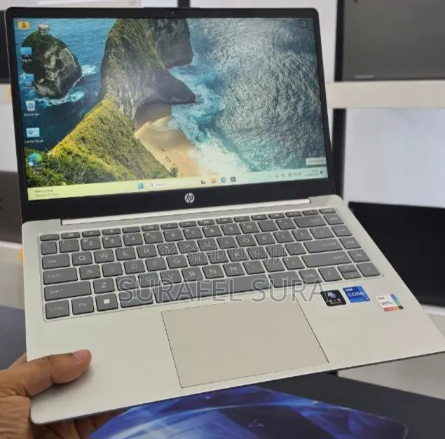 New Laptop HP Stream Notebook 16GB Intel Core i7 SSD 512GB