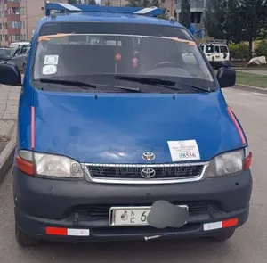 Toyota HiAce 1998 Blue