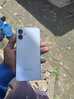 Samsung Galaxy A06 64 GB White